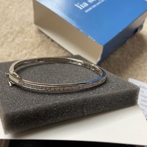 New Lia Sophia Bangle Bracelet